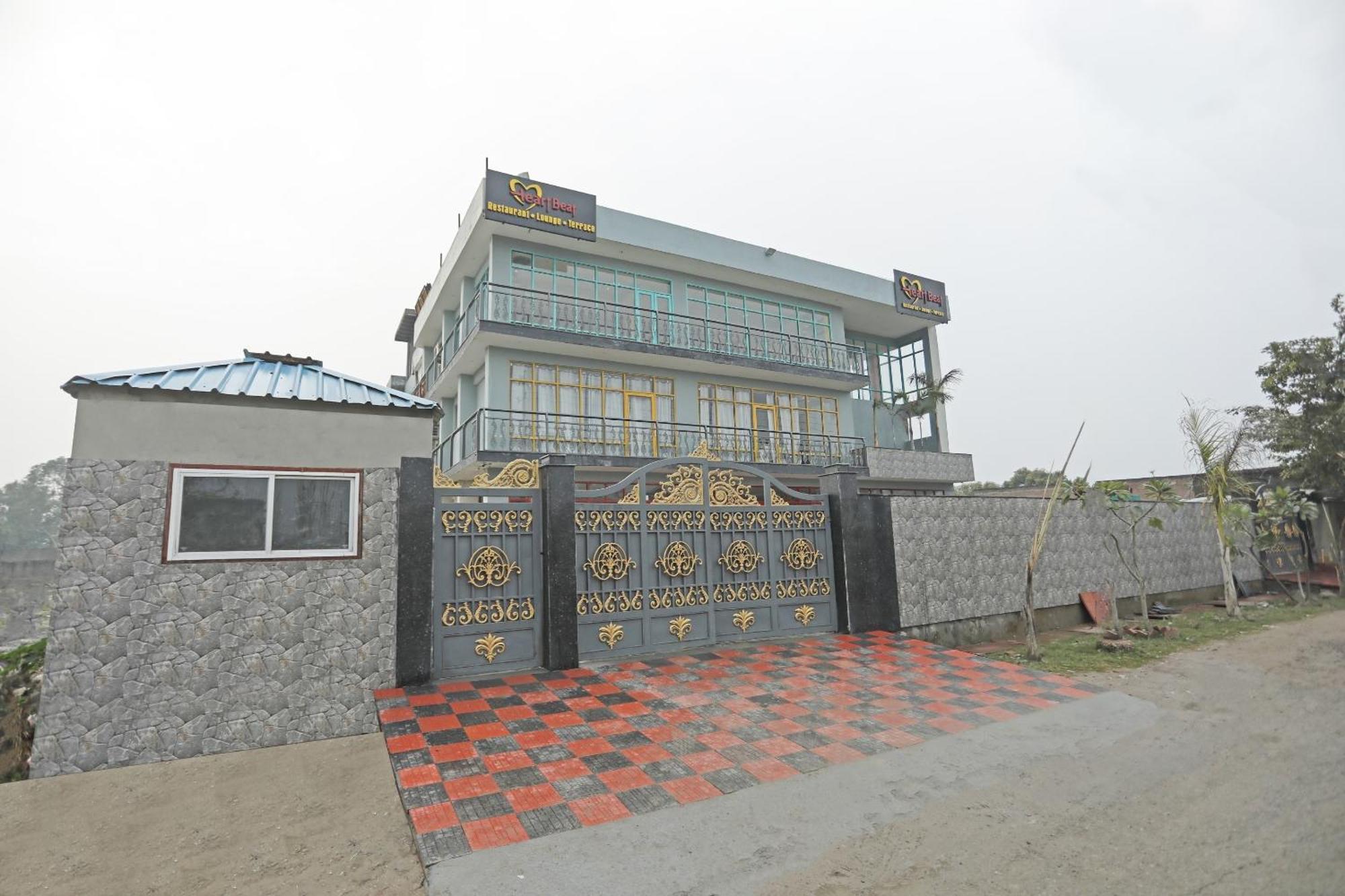 Hotel O Heart Beat Hotel Grander Noida Exterior foto